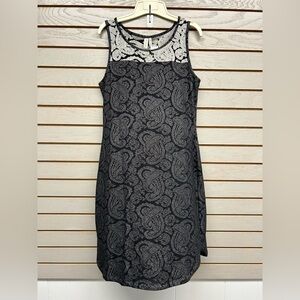 Sahalie Black and Cream Paisley Dress